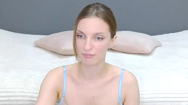 Beauty Alex online show from 10.12.25