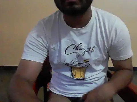 Snapshot of bunnyboy3467 chatting on 06.01.26 bunnyboy3467 online show from 06.01.26