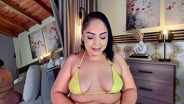 Madissononee online show from 02.28.26