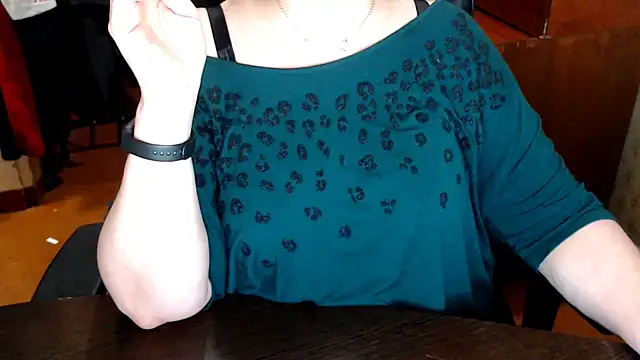 Snapshot of AlisaHot55 chatting on 02.20.26 AlisaHot55 online show from 02.20.26