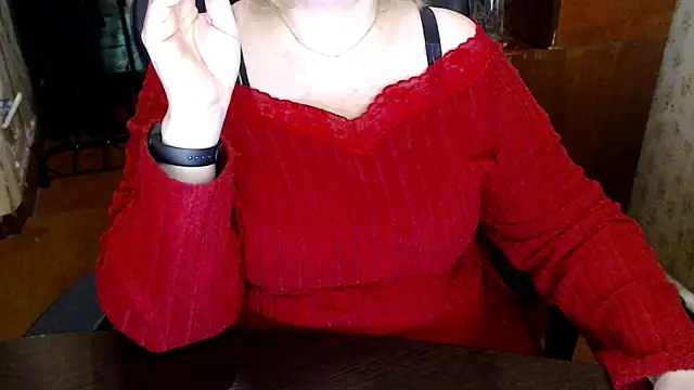 Snapshot of AlisaHot55 chatting on 05.13.26 AlisaHot55 online show from 05.13.26