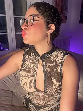Snapshot of Lauyako chatting on 07.19.26 Lauyako online show from 07.19.26