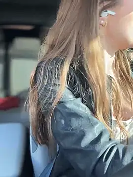 Snapshot of lunagirl13 chatting on 01.16.26 lunagirl13 online show from 01.16.26