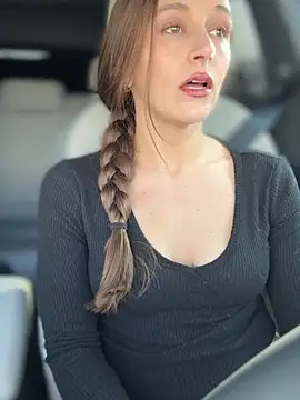 Snapshot of lunagirl13 chatting on 02.20.26 lunagirl13 online show from 02.20.26