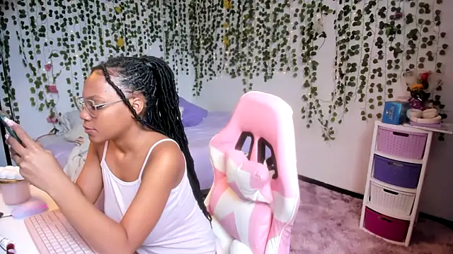 violeta milleer online show from 11.19.25