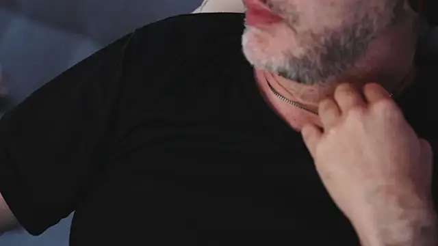 Snapshot of Sanders_White chatting on 02.26.25 Sanders White online show from 02.26.25