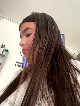 Snapshot of Lia_sexx chatting on 12.05.25 Lia sexx online show from 12.05.25