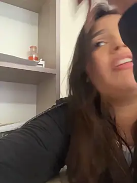 Snapshot of Lia_sexx chatting on 12.16.25 Lia sexx online show from 12.16.25