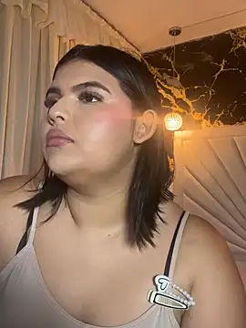Snapshot of Lia_sexx chatting on 04.23.26 Lia sexx online show from 04.23.26