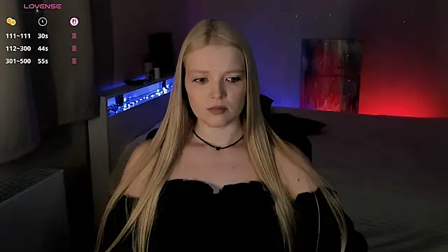 Snapshot of Ssweet_annie chatting on 04.19.26 Ssweet annie online show from 04.19.26