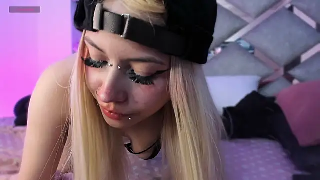 Keidy rose online show from 02.28.25