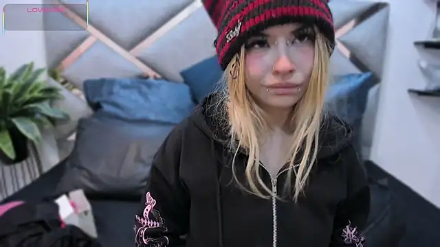 Keidy rose online show from 10.29.25