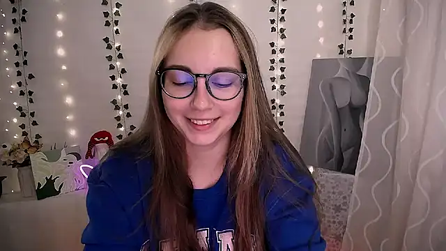 SweetPrincess  online show from 10.23.25