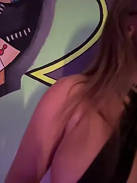 Snapshot of TamaraSavage chatting on 02.13.26 TamaraSavage online show from 02.13.26