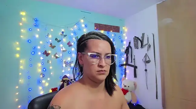 Snapshot of Britney_taylor_ chatting on 12.06.24 Britney taylor online show from 12.06.24