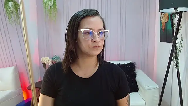 Snapshot of Britney_taylor_ chatting on 01.12.25 Britney taylor online show from 01.12.25