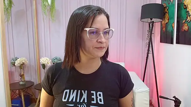 Snapshot of Britney_taylor_ chatting on 01.16.25 Britney taylor online show from 01.16.25