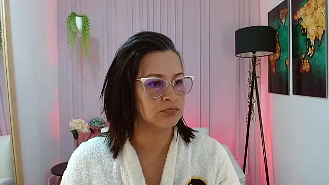 Snapshot of Britney_taylor_ chatting on 01.22.25 Britney taylor online show from 01.22.25