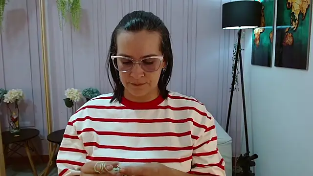 Snapshot of Britney_taylor_ chatting on 01.23.25 Britney taylor online show from 01.23.25