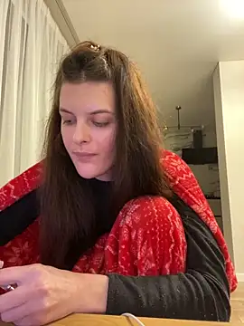 Snapshot of little_belucci chatting on 12.16.24 little belucci online show from 12.16.24