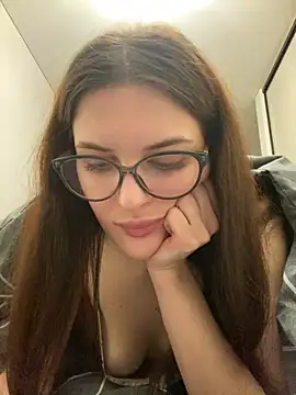 Snapshot of little_belucci chatting on 01.29.25 little belucci online show from 01.29.25