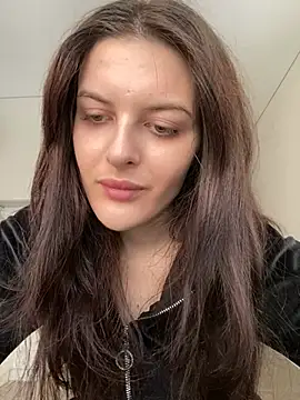 Snapshot of little_belucci chatting on 02.11.25 little belucci online show from 02.11.25