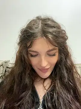 Snapshot of little_belucci chatting on 02.16.25 little belucci online show from 02.16.25
