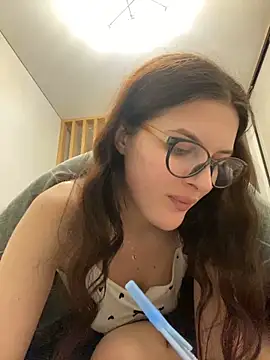 Snapshot of little_belucci chatting on 02.24.25 little belucci online show from 02.24.25