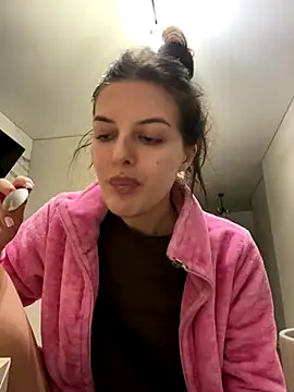 little belucci online show from 12.03.25