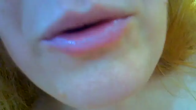 Snapshot of LexxNikki chatting on 05.16.26 LexxNikki online show from 05.16.26