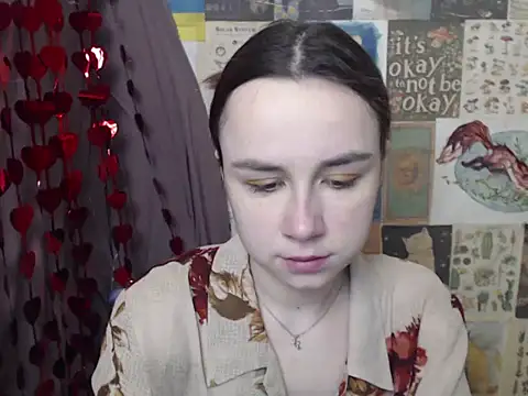 Snapshot of VeryVeryVeryShy_ chatting on 02.07.26 VeryVeryVeryShy online show from 02.07.26