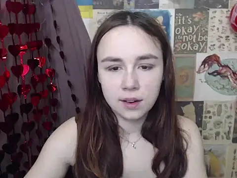 Snapshot of VeryVeryVeryShy_ chatting on 02.11.26 VeryVeryVeryShy online show from 02.11.26