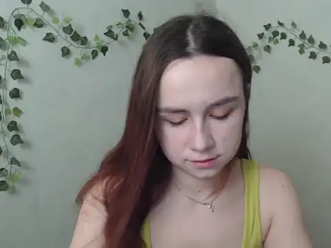 Snapshot of VeryVeryVeryShy_ chatting on 03.28.26 VeryVeryVeryShy online show from 03.28.26