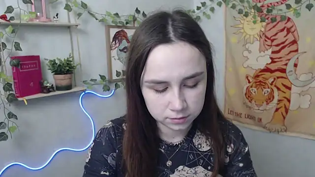 Snapshot of VeryVeryVeryShy_ chatting on 04.16.26 VeryVeryVeryShy online show from 04.16.26