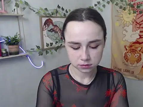 Snapshot of VeryVeryVeryShy_ chatting on 04.23.26 VeryVeryVeryShy online show from 04.23.26