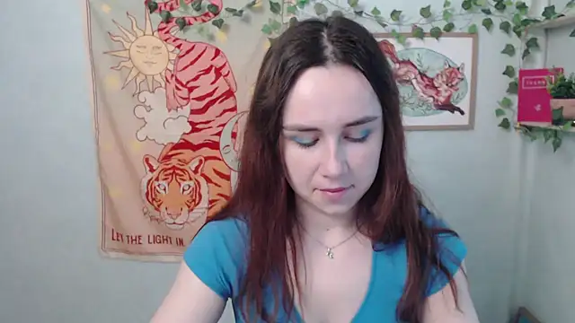 Snapshot of VeryVeryVeryShy_ chatting on 05.18.26 VeryVeryVeryShy online show from 05.18.26