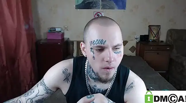 Snapshot of Keny_Collins chatting on 03.08.25 Keny Collins online show from 03.08.25