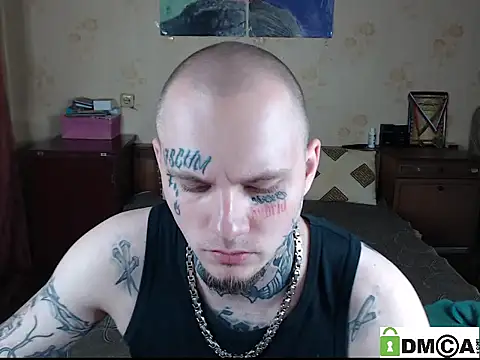 Snapshot of Keny_Collins chatting on 10.21.25 Keny Collins online show from 10.21.25