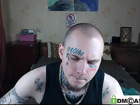 Snapshot of Keny_Collins chatting on 10.24.25 Keny Collins online show from 10.24.25