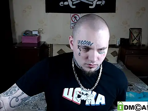 Snapshot of Keny_Collins chatting on 04.28.26 Keny Collins online show from 04.28.26