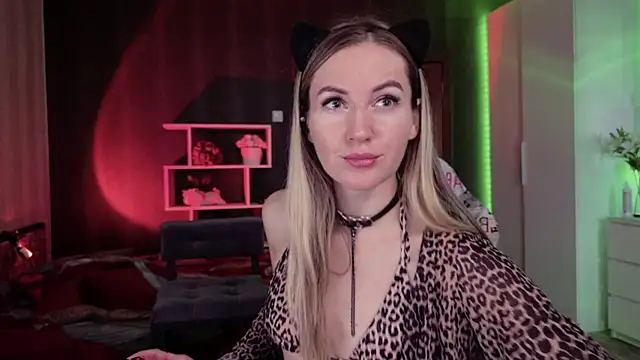 Hello Lisha online show from 10.31.25