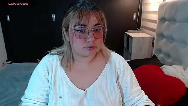 yini angel online show from 05.20.26