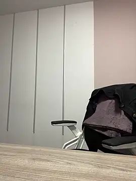 Snapshot of SWEETLILY18 chatting on 03.06.25 SWEETLILY18 online show from 03.06.25