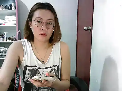 crizzybel online show from 02.26.25