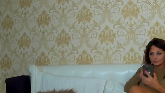 GiannaElliss online show from 01.09.25