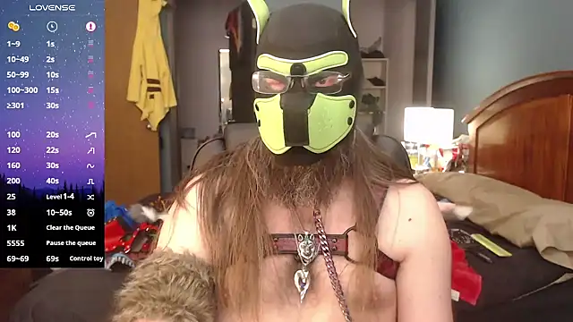 Snapshot of kinkywolf429 chatting on 02.23.26 kinkywolf429 online show from 02.23.26