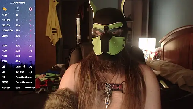 Snapshot of kinkywolf429 chatting on 02.24.26 kinkywolf429 online show from 02.24.26