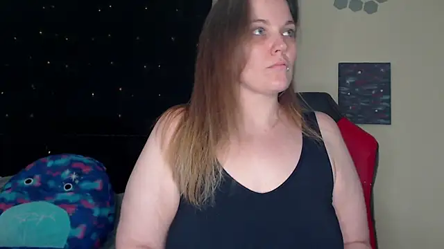 Snapshot of ToxicLilly chatting on 12.22.24 ToxicLilly online show from 12.22.24