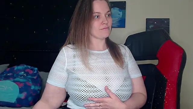 Snapshot of ToxicLilly chatting on 01.09.25 ToxicLilly online show from 01.09.25