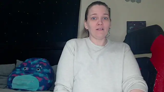 Snapshot of ToxicLilly chatting on 01.22.25 ToxicLilly online show from 01.22.25